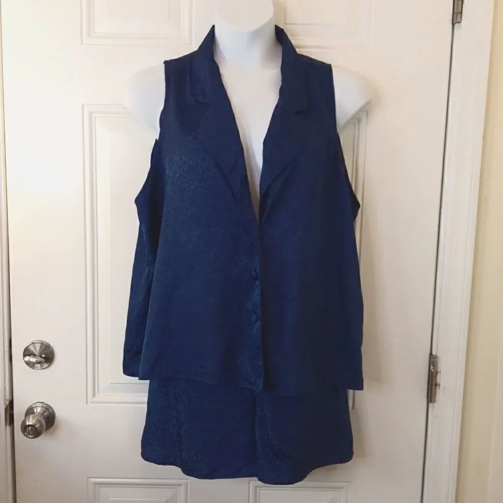 Sopre'navy blue sleeveless button front pajama shorts set